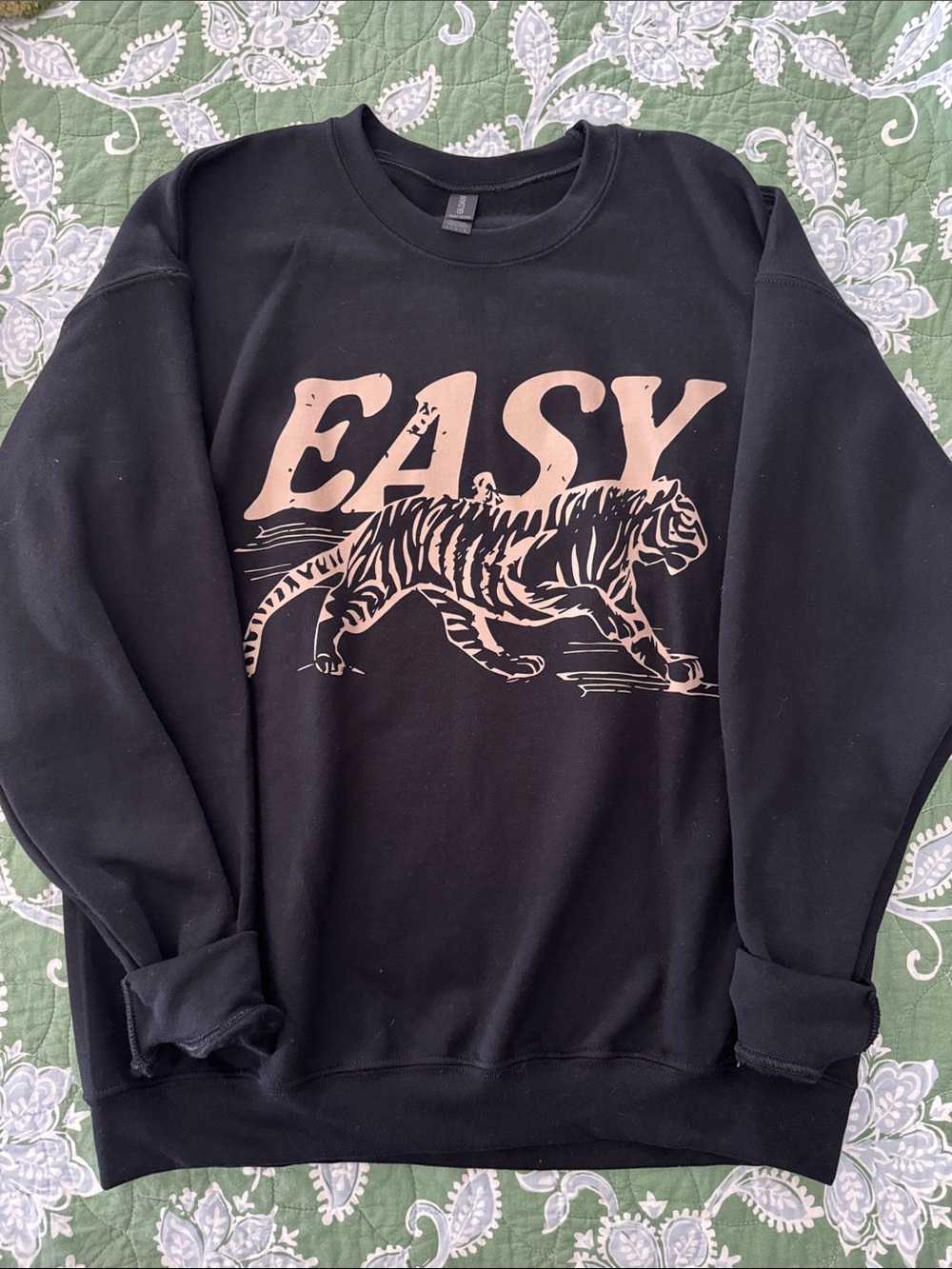 Black 'EASY' Tiger Graphic Sweatshirt - Women’s Crewneck